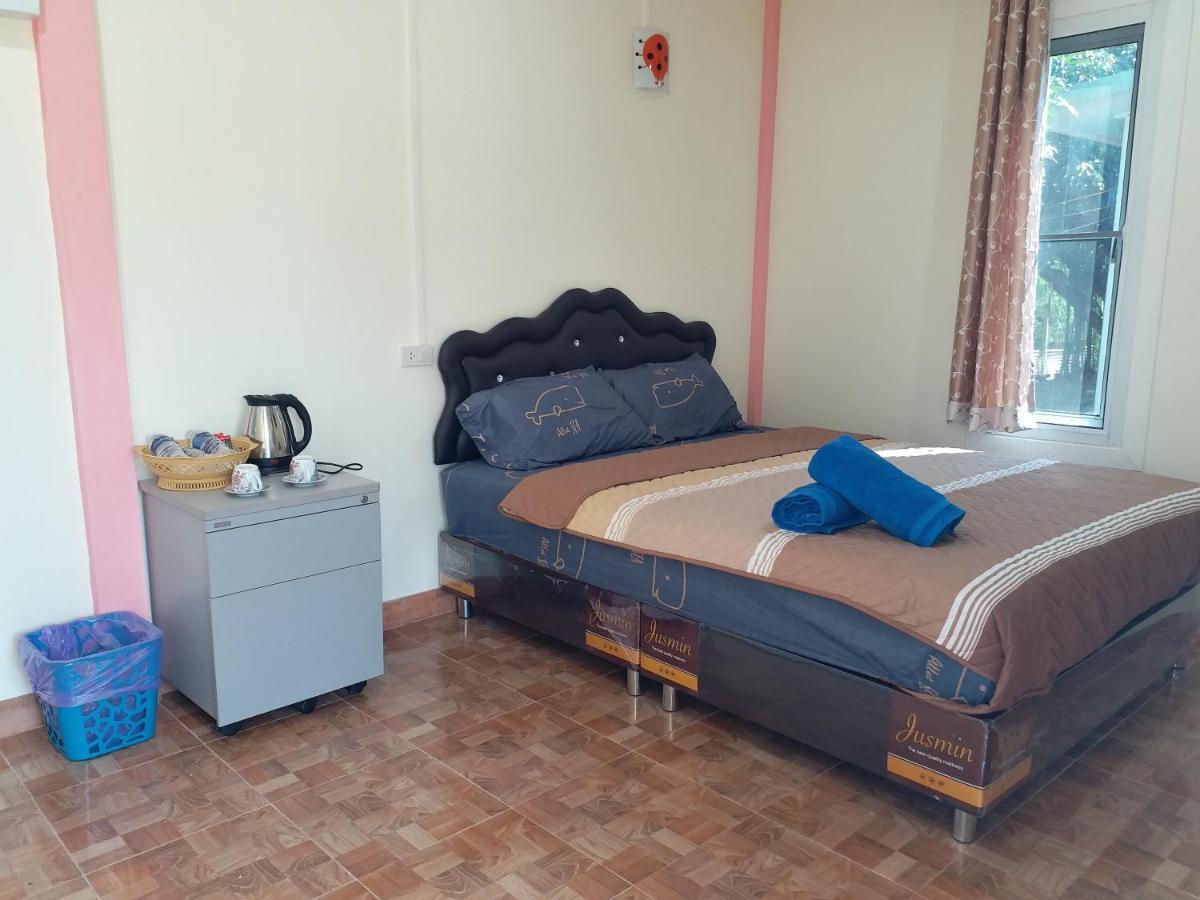 Baan Hin Sai Suay Hotel Nong Sarai Eksteriør billede