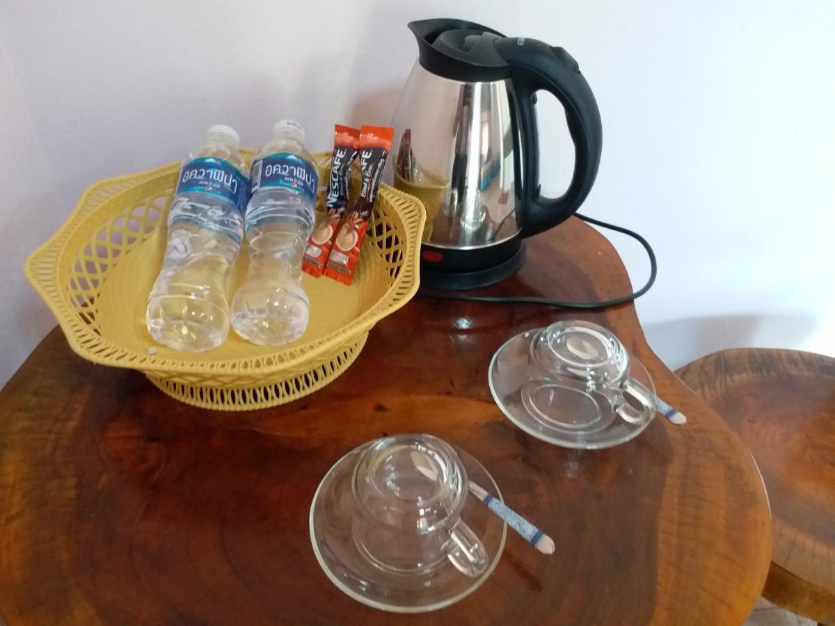 Baan Hin Sai Suay Hotel Nong Sarai Eksteriør billede